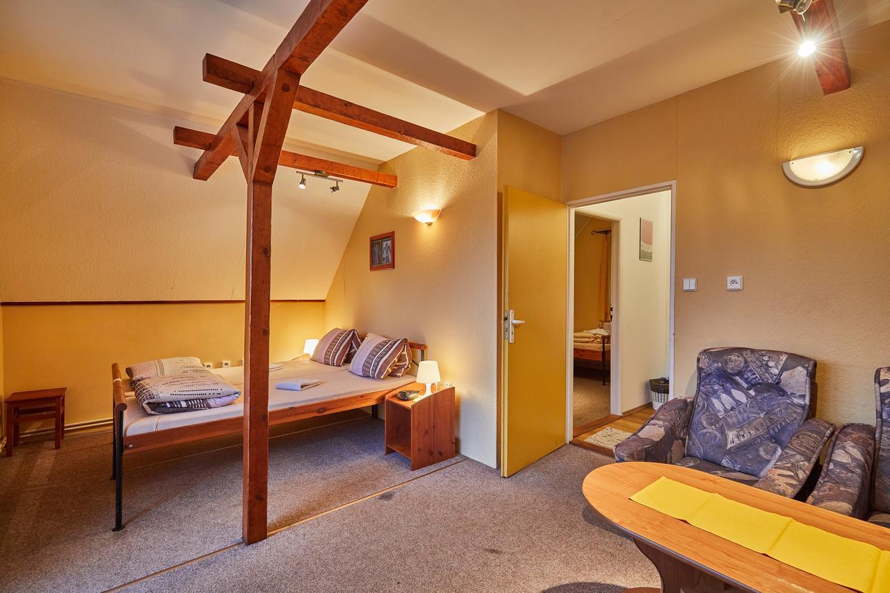 Camp Dolce Otel Trutnov Dış mekan fotoğraf